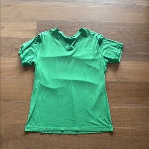 lululemon athletica Green Short Sleeve Tee